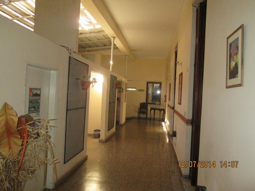 Nuevo Hotel Belgrano ซานนิโกลัส เด ลอสอาร์โรโยส ภายนอก รูปภาพ