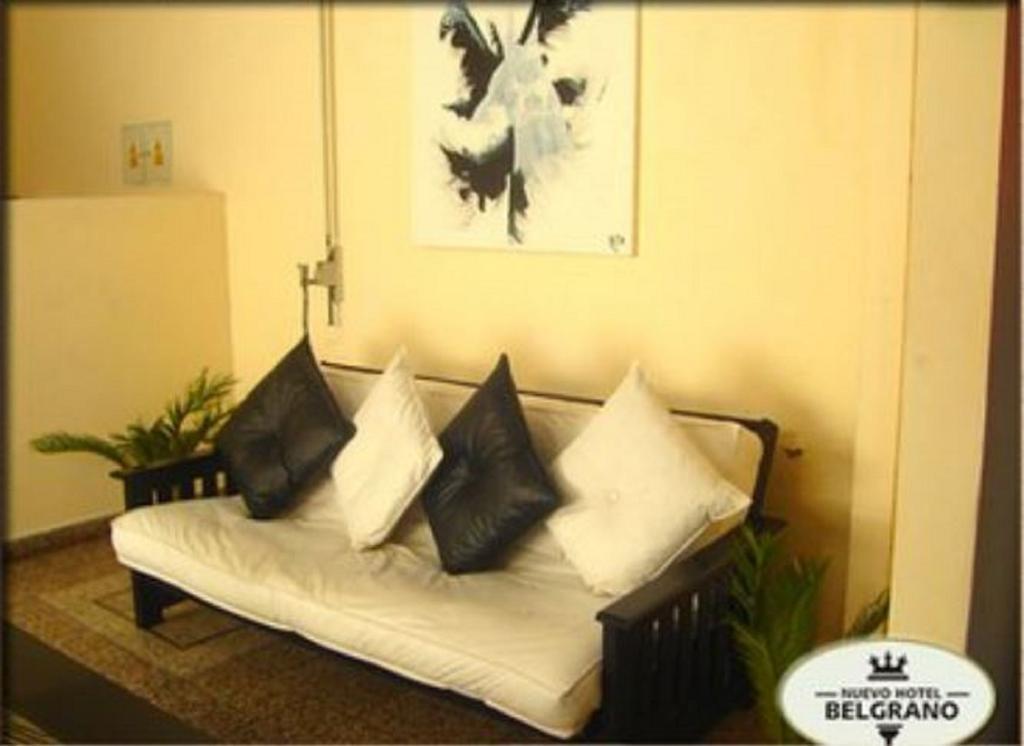 Nuevo Hotel Belgrano ซานนิโกลัส เด ลอสอาร์โรโยส ภายนอก รูปภาพ