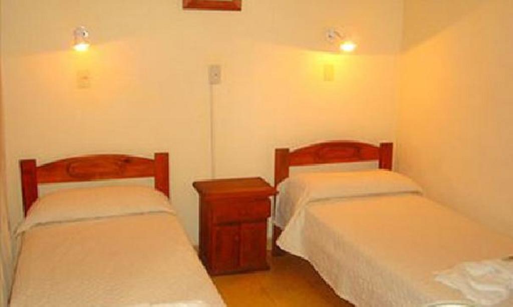 Nuevo Hotel Belgrano ซานนิโกลัส เด ลอสอาร์โรโยส ห้อง รูปภาพ
