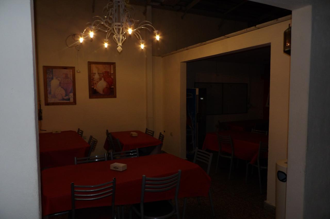 Nuevo Hotel Belgrano ซานนิโกลัส เด ลอสอาร์โรโยส ภายนอก รูปภาพ
